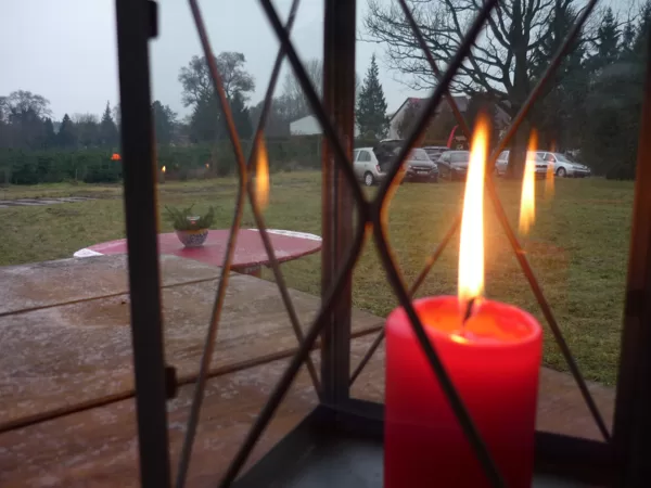 Advent, Advent, ein Lichtlein brennt